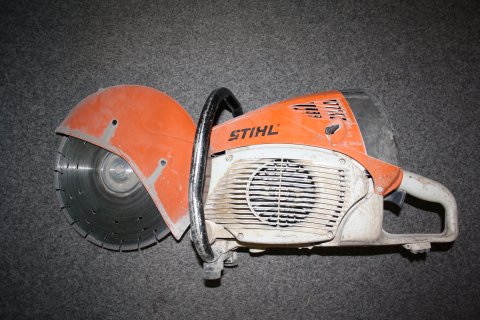 Stihl TS700 - ROZBRUŠOVACÍ STROJ O VÝKONU 5,0 KW (350 MM)